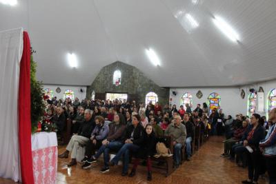 Missa de AÃ§Ã£o de GraÃ§as em louvor ao Bom Jesus em Campo Mendes foi presidida pelo Padre Paulo 